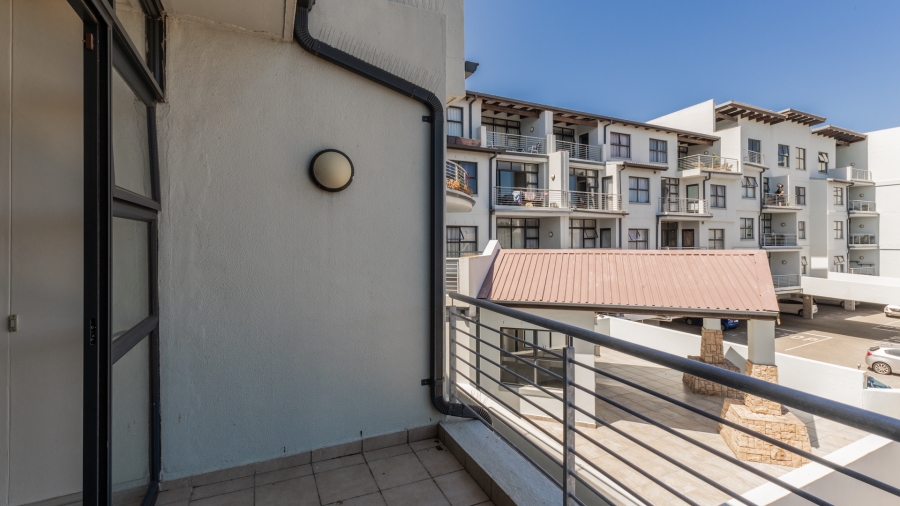 2 Bedroom Property for Sale in Royal Ascot Western Cape